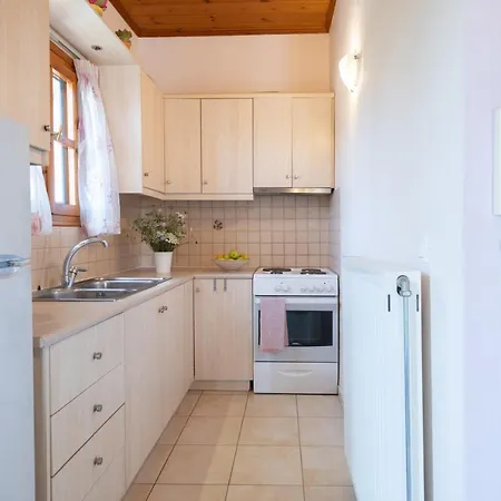 Dionphaie - διόνφαιη Apartman Pülosz
