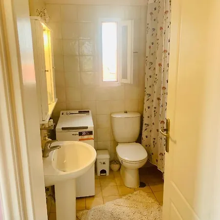 Dionphaie - διόνφαιη