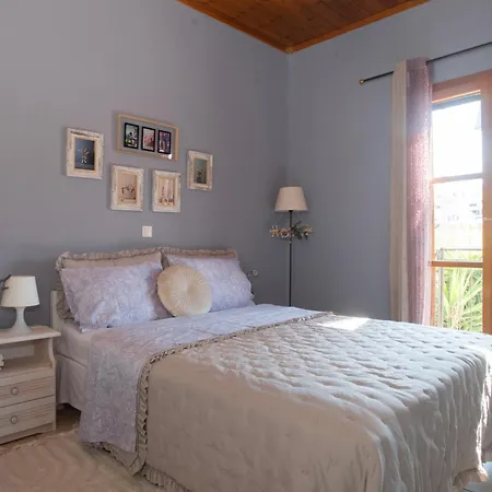 Daire Dionphaie - διόνφαιη *