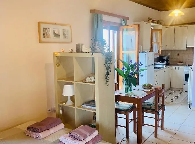 Dionphaie - διόνφαιη