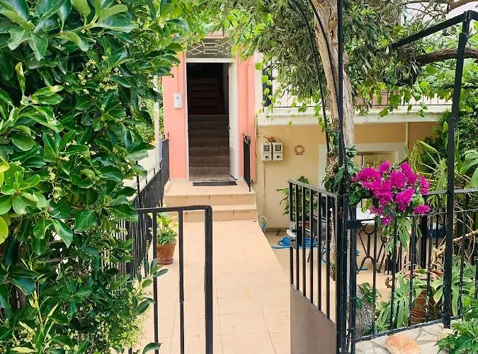 Dionphaie - διόνφαιη Apartman