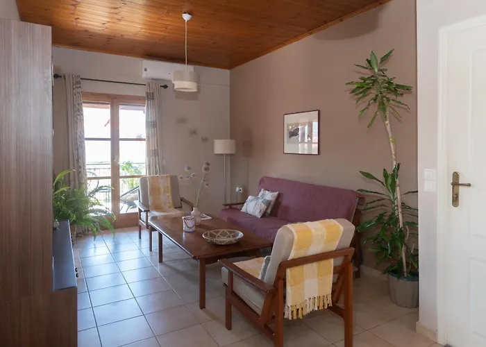 Dionphaie - διόνφαιη Appartement Pylos