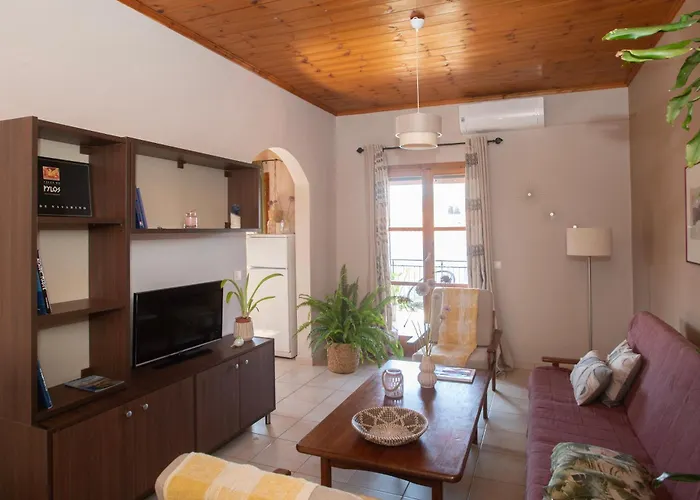 Dionphaie - διόνφαιη Pylos